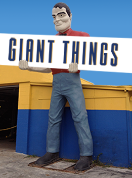 giant-things-logo