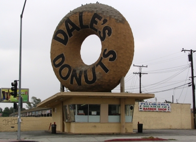 Giant Things - Dale's Donuts, Compton CA